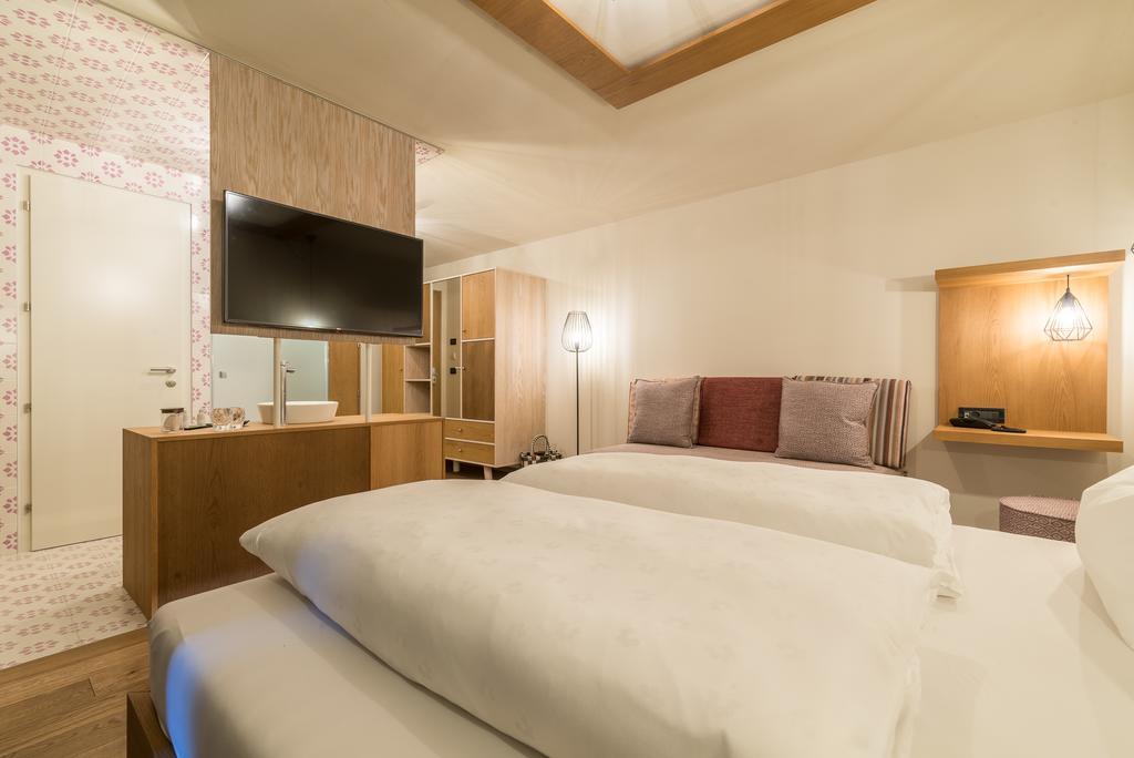 Hotel Tofana San Cassiano  Eksteriør bilde